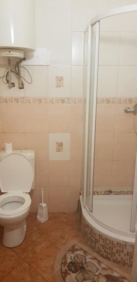 Apartman Namesti 2 ฮอร์นีบลาทนา ภายนอก รูปภาพ